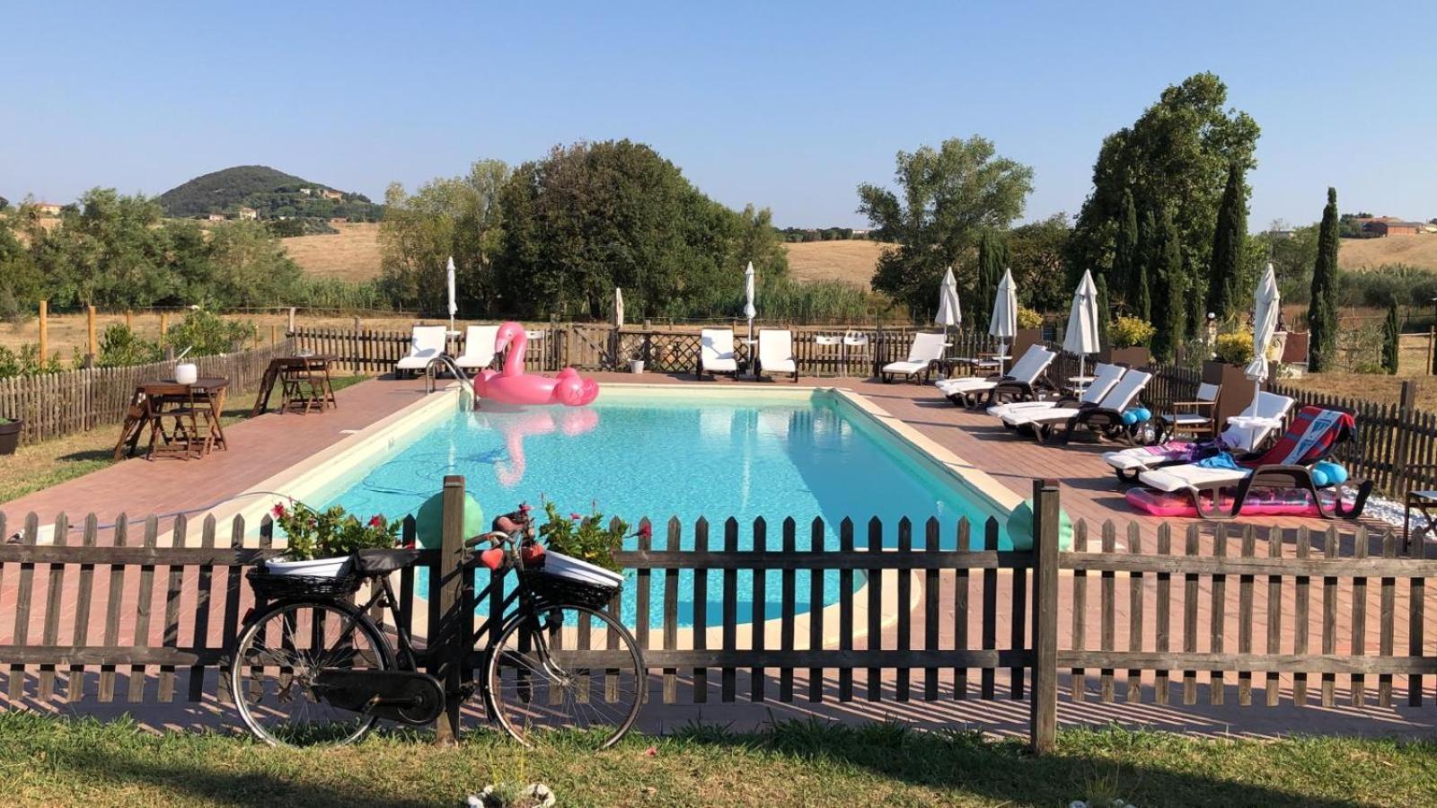 Bed And Breakfast Casale Del Sole Castellina Marittima Eksteriør bilde