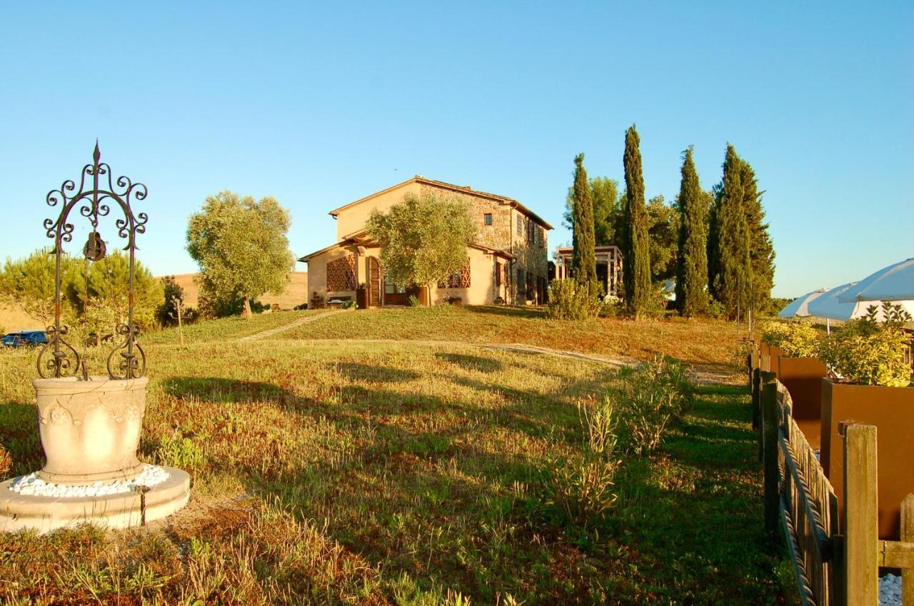 Bed And Breakfast Casale Del Sole Castellina Marittima Eksteriør bilde
