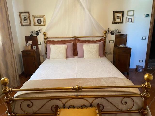 Bed And Breakfast Casale Del Sole Castellina Marittima Eksteriør bilde
